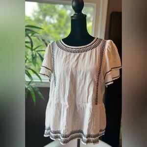 Loft | Peplum knit top | White w/black embroidery